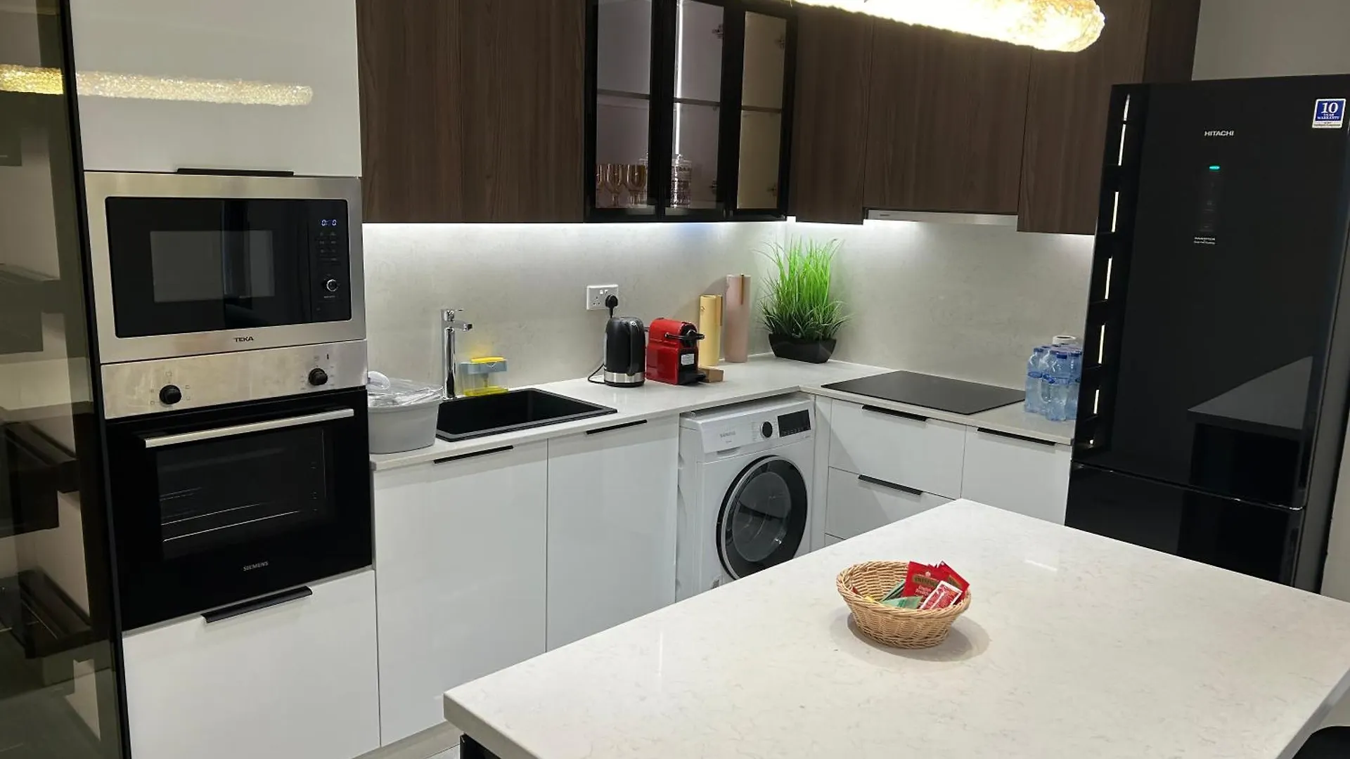 두바이 Usmans 4Bdrm Jbr Sadaf Next To Ritz Carlton Walk Daily Housekeeping Jbr 아파트 아랍에미리트