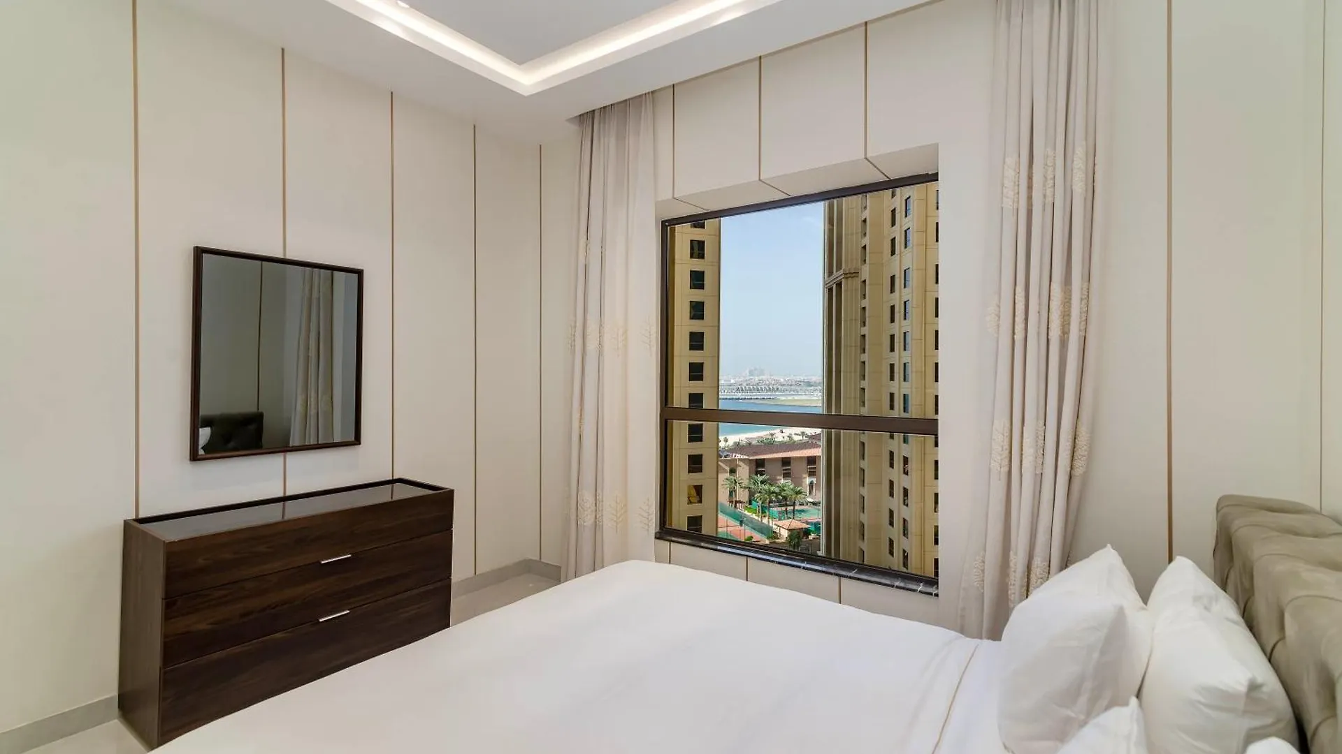 두바이 Usmans 4Bdrm Jbr Sadaf Next To Ritz Carlton Walk Daily Housekeeping Jbr 아파트